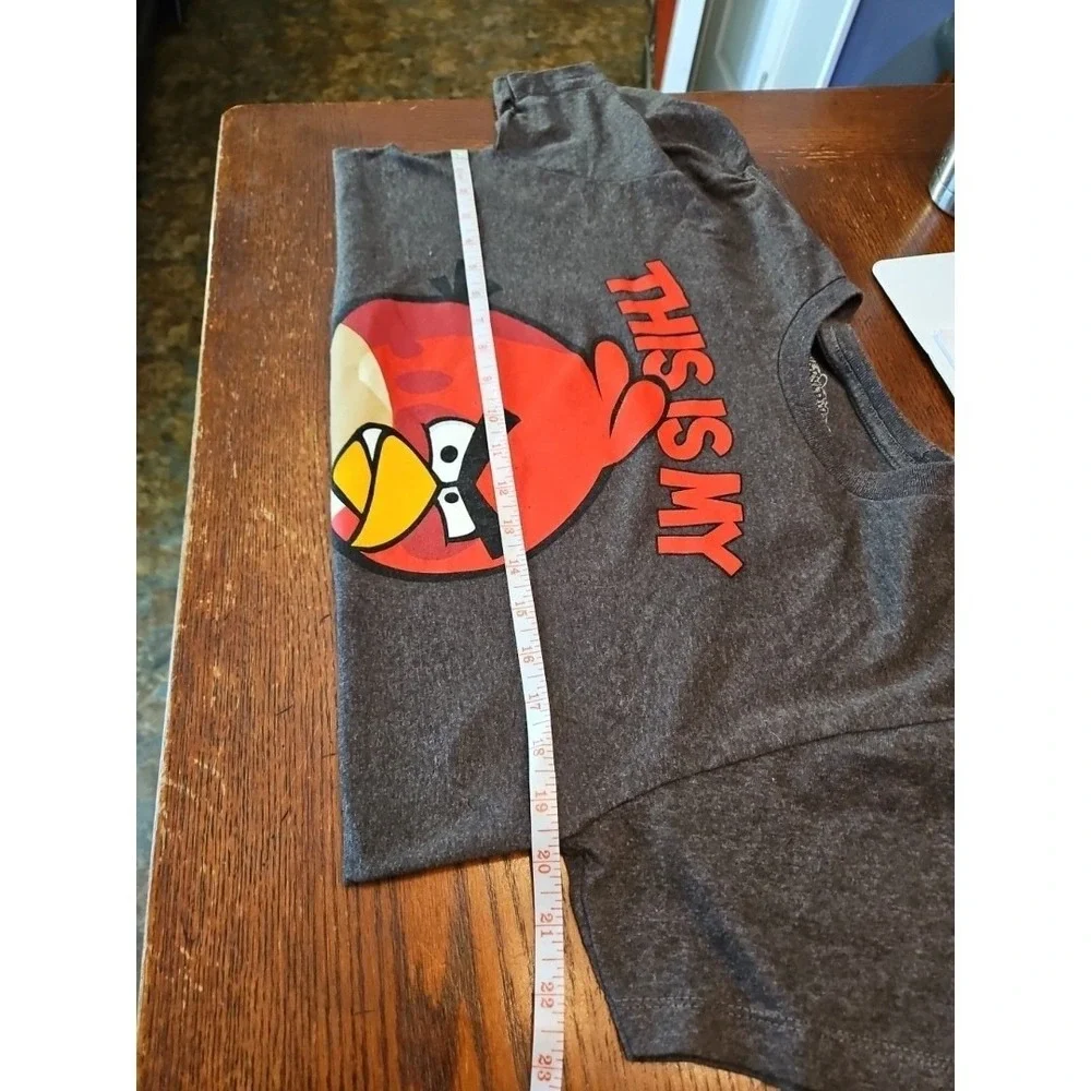 Angry Birds T Shirt Medium "This is My Angry Face" Gray Shirt size medium (A280) - Picture 5 of 6